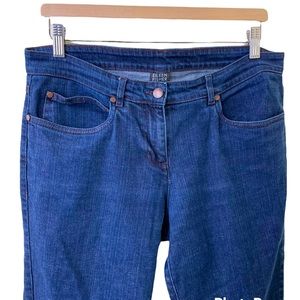 Eileen Fisher Organic Cotton Blue Jeans in Size Medium